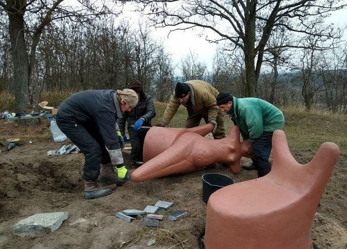 В Житомирській області презентують новий скульптурний комплекс на пам'ятці археології "Червона гора"